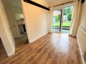 Dining Room- click for photo gallery